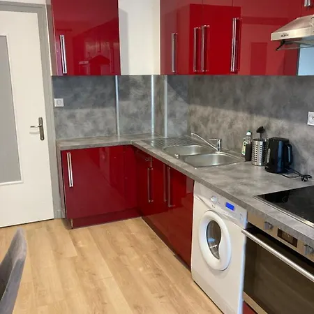 T3 Et Paisible A Apartment *